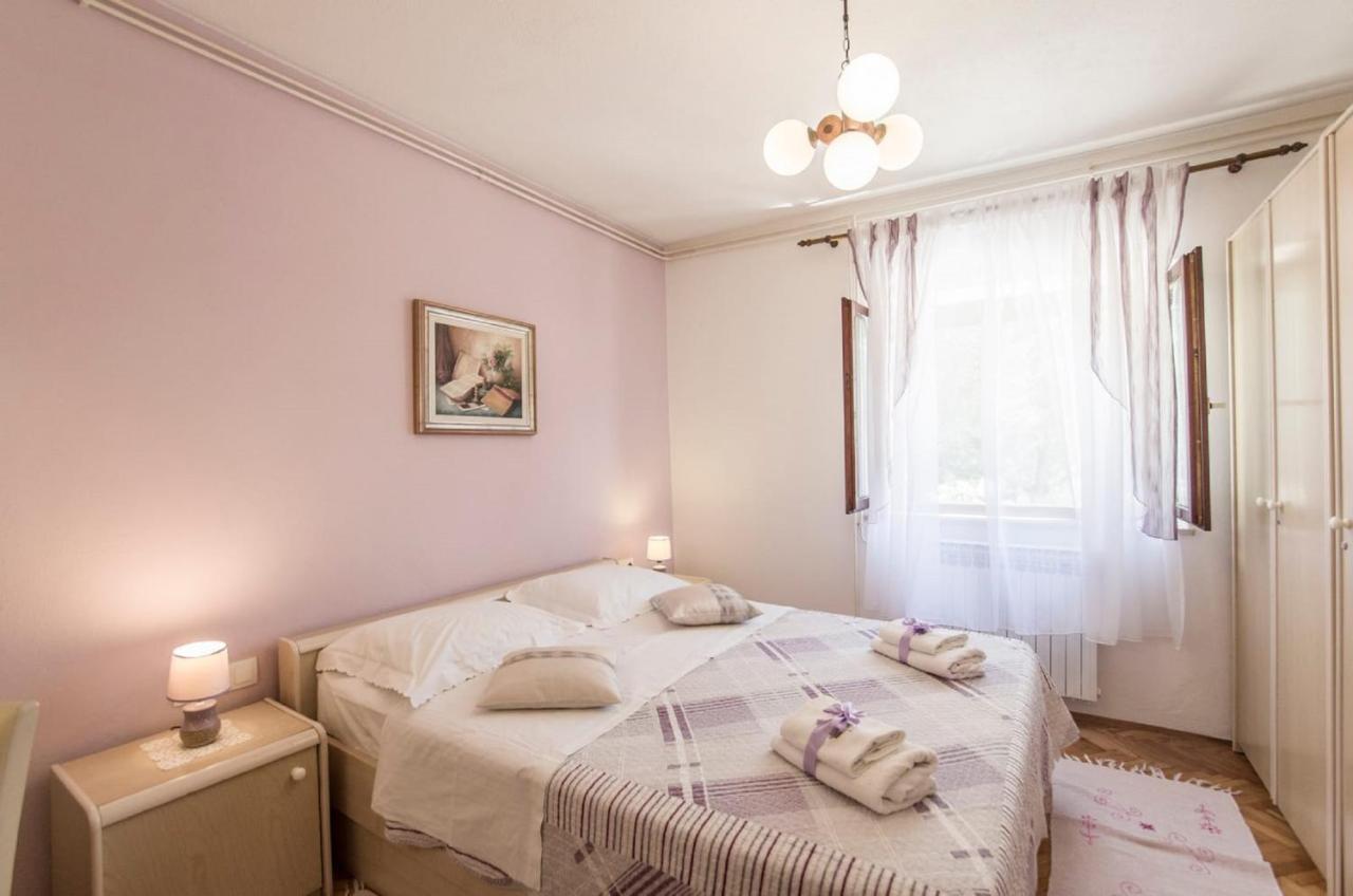Holiday Home Villa Spilla Selca  Exterior foto
