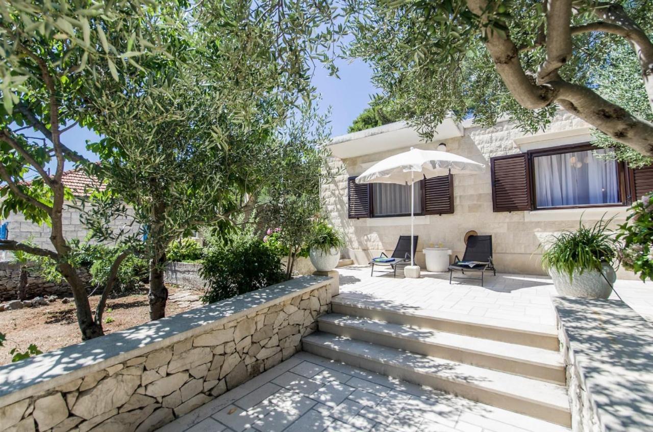 Holiday Home Villa Spilla Selca  Exterior foto